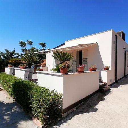 Casa Vacanze Rosa Camastra Esterno foto