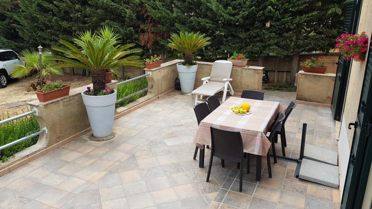 Casa Vacanze Rosa Camastra Esterno foto