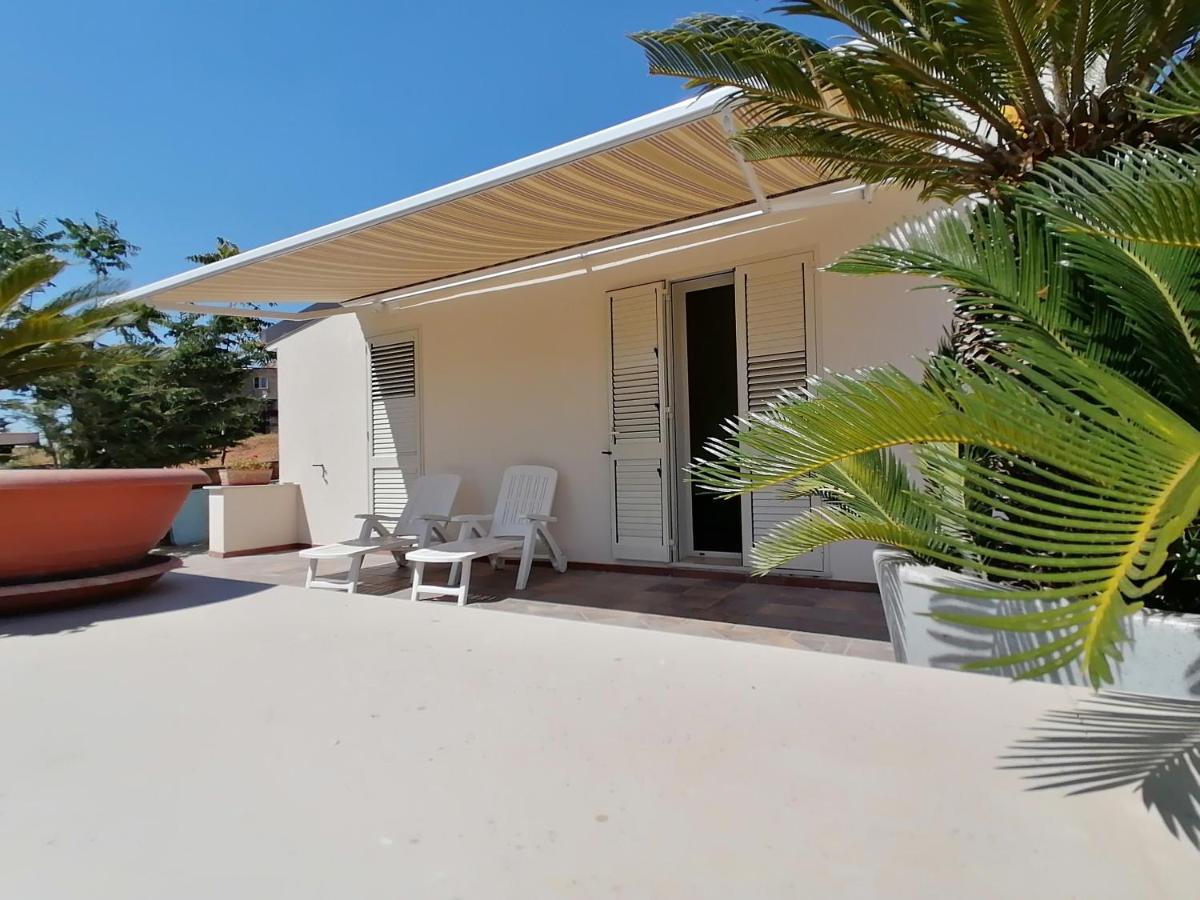 Casa Vacanze Rosa Camastra Esterno foto